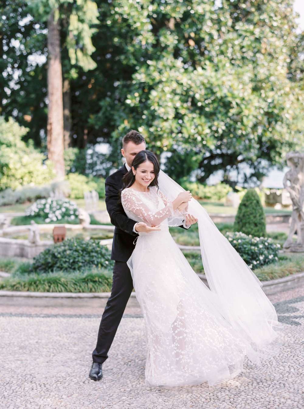 Max & Christina