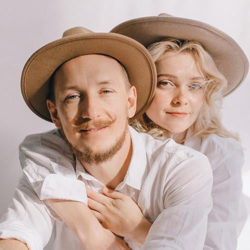 Max & Christina