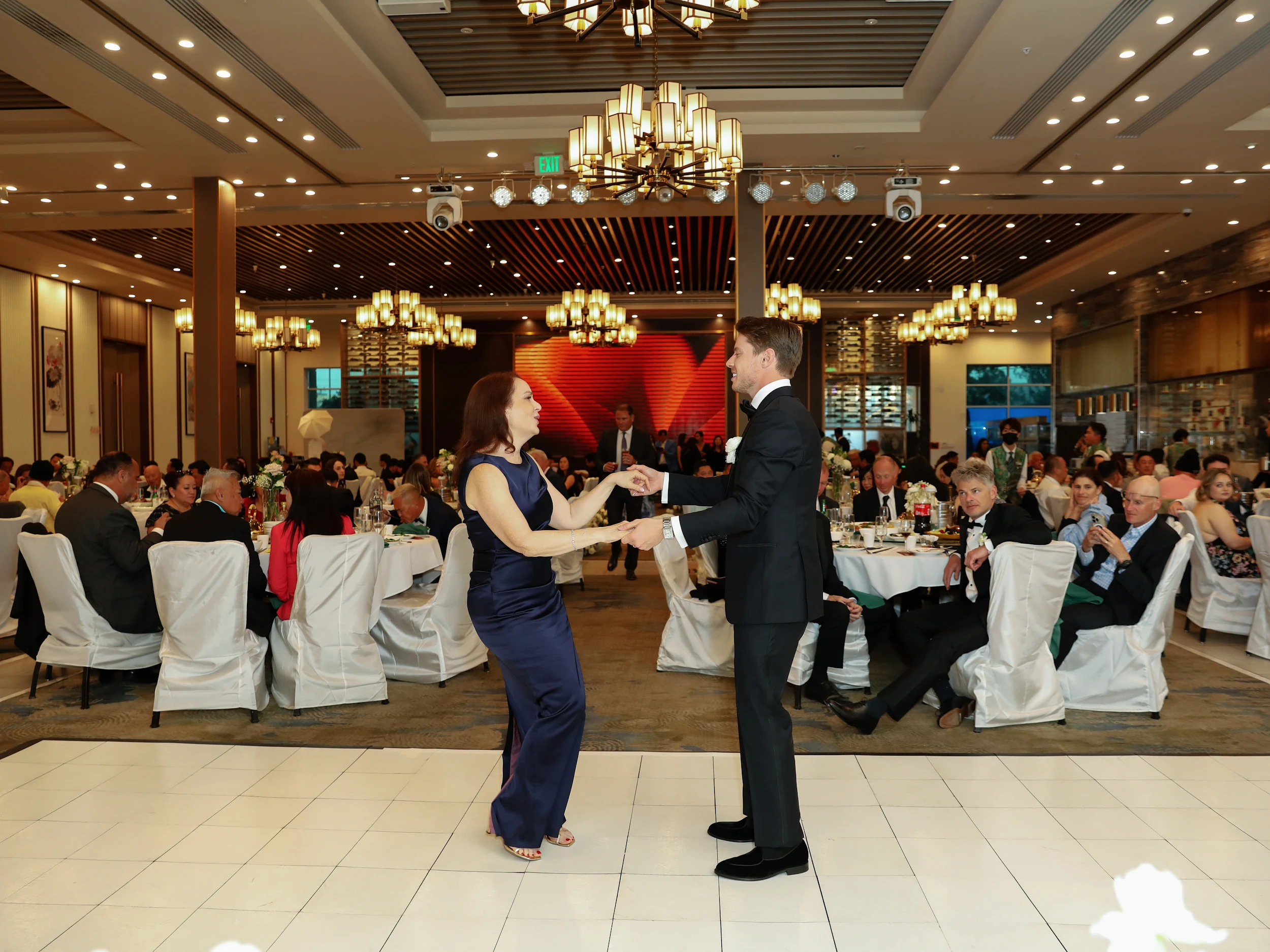 Melissa & Julian — Wedding